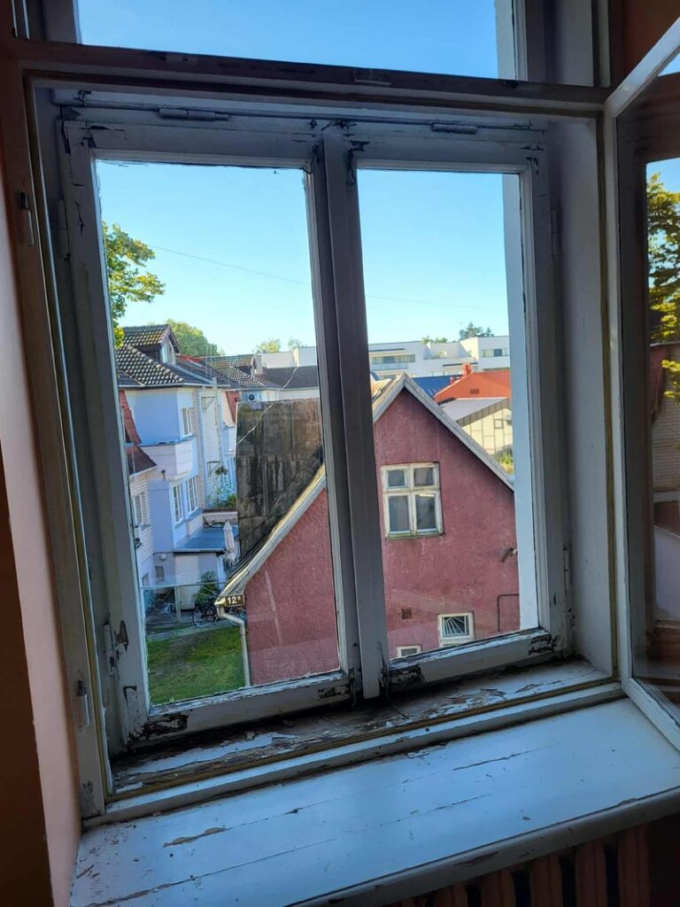 Aken restaureerimata